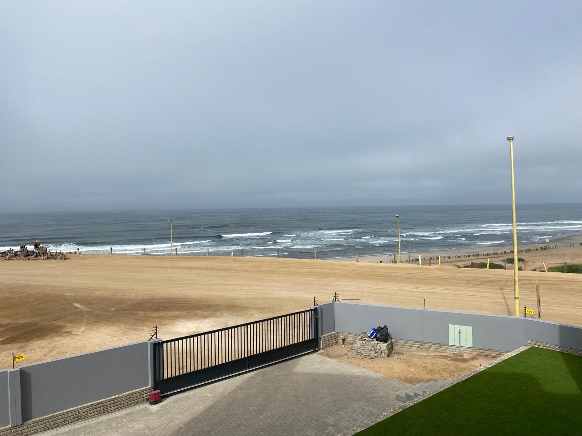 Diestrandwolf Sea View Self Catering Henties Bay Exterior foto